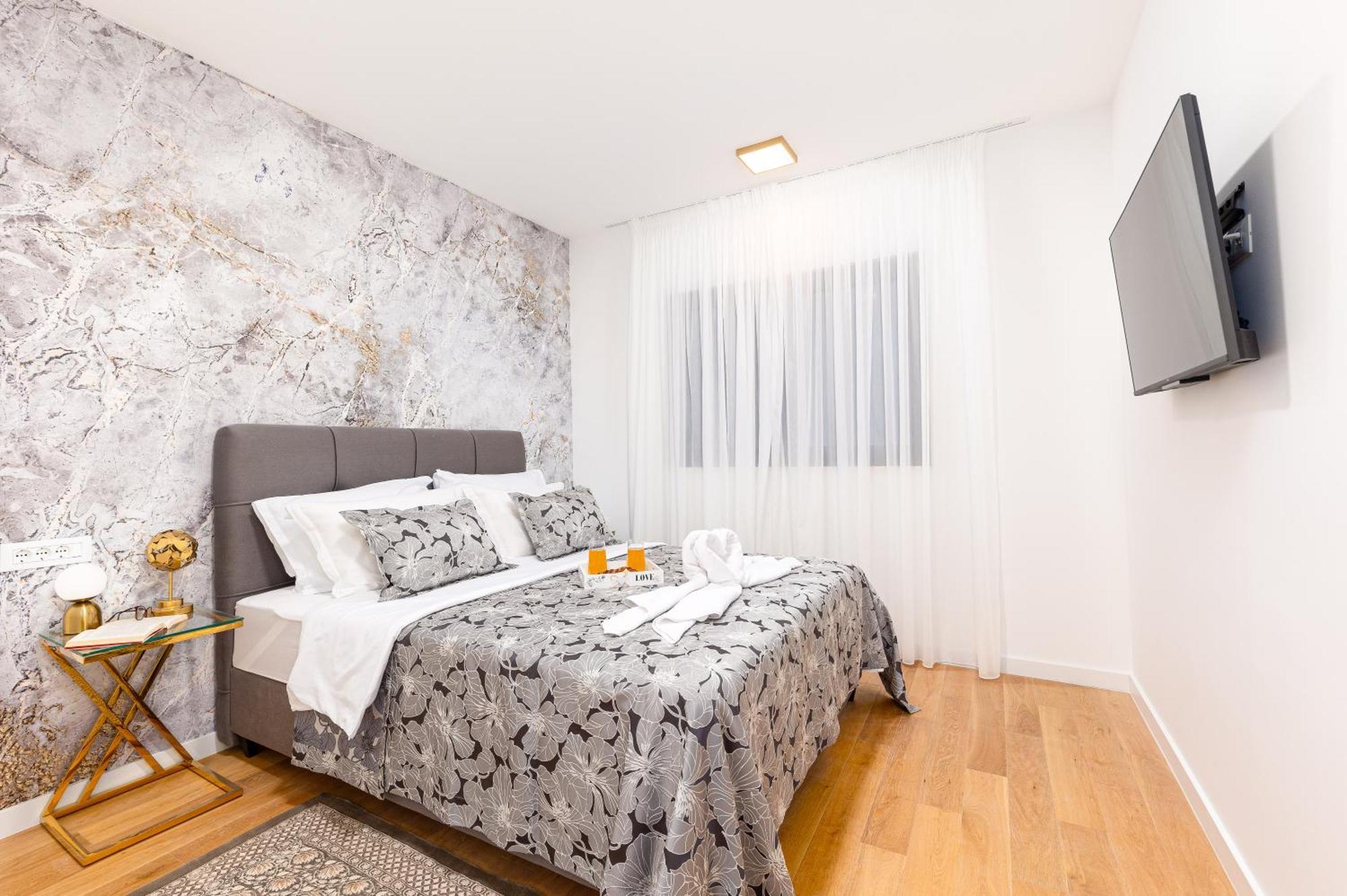 Golden Smile Apartment Spalato Esterno foto